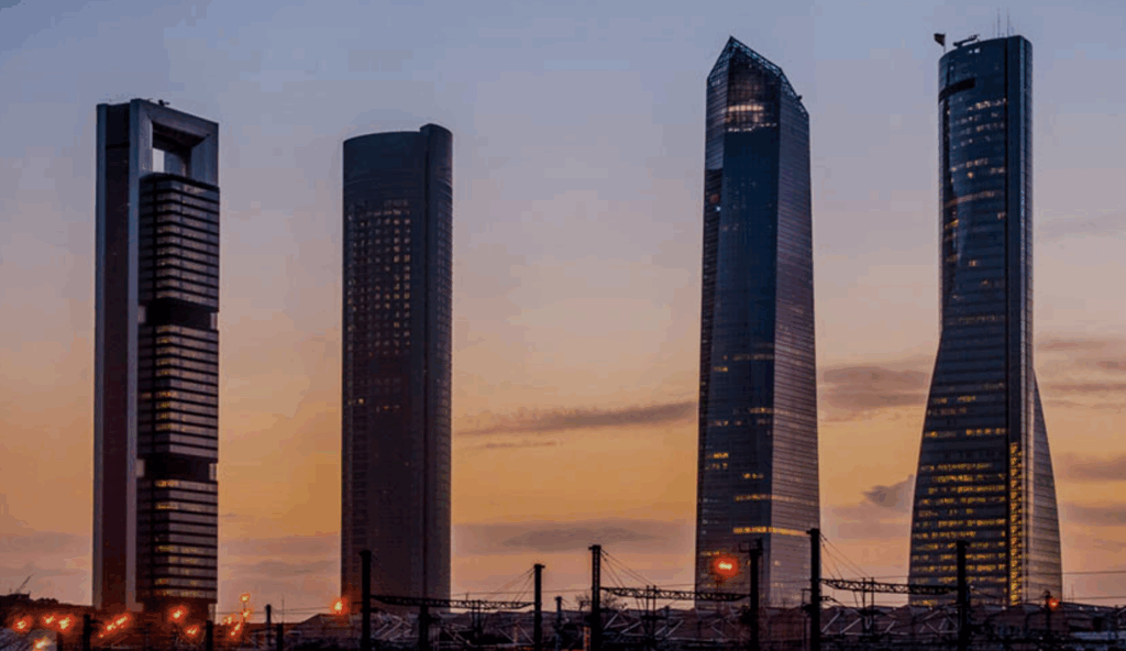 madrid en un montaje en el que se vean distintos aspectos de la ciudad